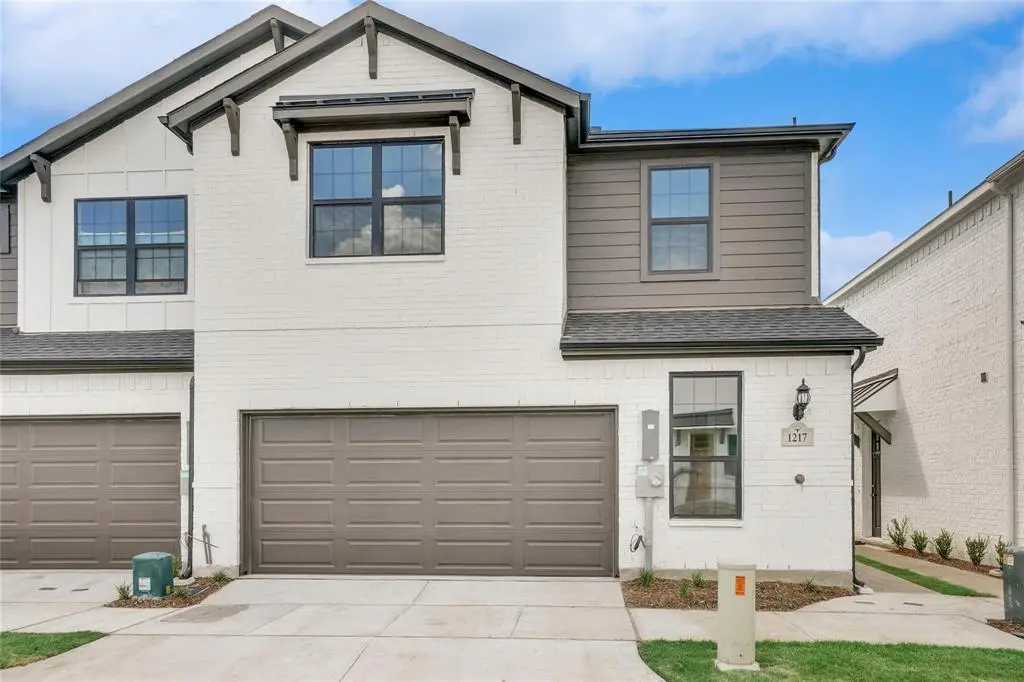 Lewisville, TX 75077,1217 Lamar Drive