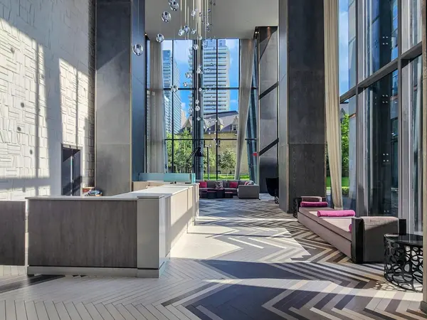 Toronto C01, ON M5S 0A5,1080 Bay ST #3610