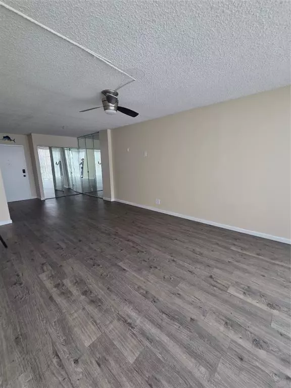 Hallandale Beach, FL 33009,801 Three Islands Blvd #409