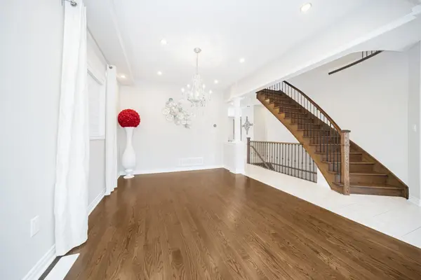 Vaughan, ON L4H 3J1,263 Vellore AVE