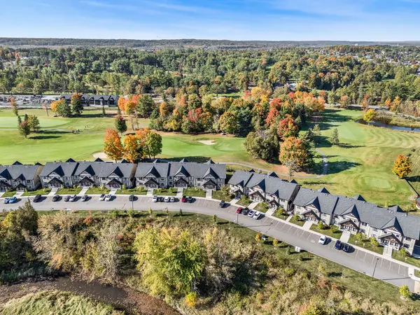 Clarence-rockland, ON K4K 0L3,306 Masters LN