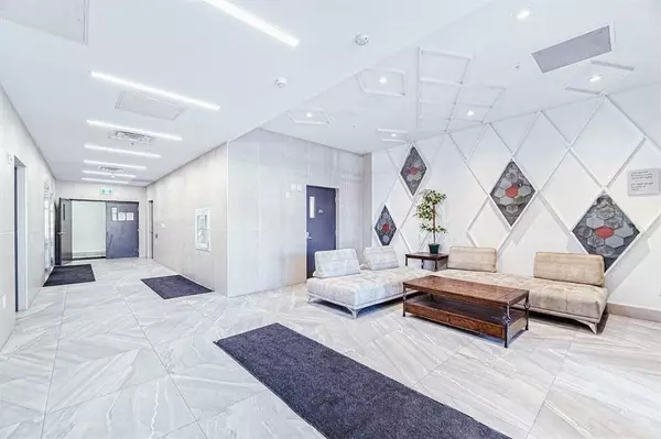 Brantford, ON N3T 2L3,1 Wellington ST #404