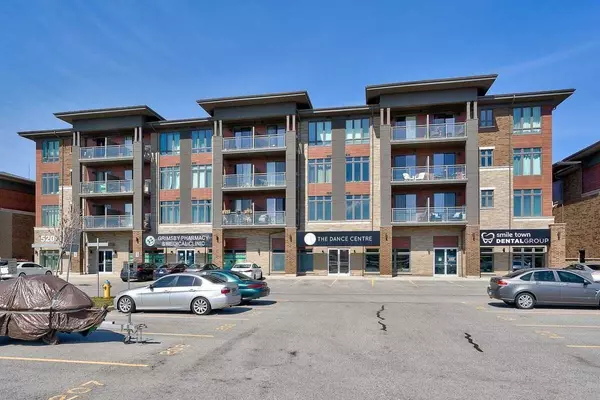 520 North Service RD ##211, Grimsby, ON L3M 0C9