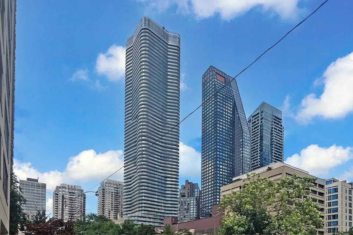 Toronto C01, ON M4Y 0G4,11 Wellesley ST W #2604