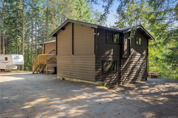 Ladysmith, BC V9G 1C4,3429 Butler Blvd