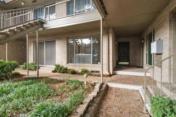 Dallas, TX 75230,11118 Valleydale Drive #A