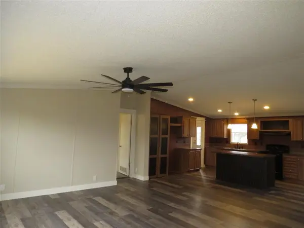 Sanger, TX 76266,2141 Crocket