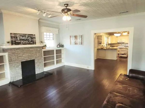 Terrell, TX 75160,708 N Rockwall Avenue