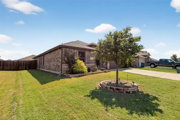 Royse City, TX 75189,827 Rustic Way