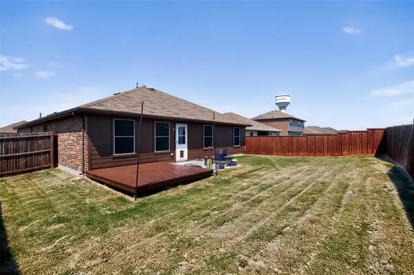 Royse City, TX 75189,827 Rustic Way