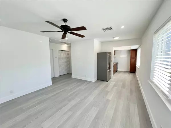 Fort Lauderdale, FL 33315,321 SW 14TH ST