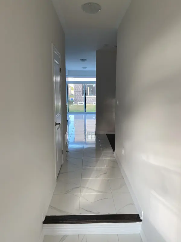 Barrie, ON L9J 0W2,48 Prudhoe TER