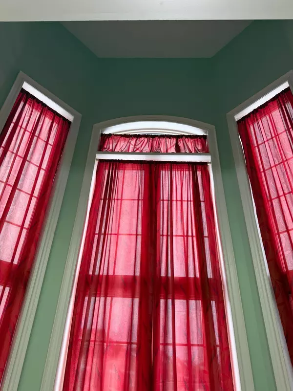 Brampton, ON L6P 3B3,72 Pannahill DR