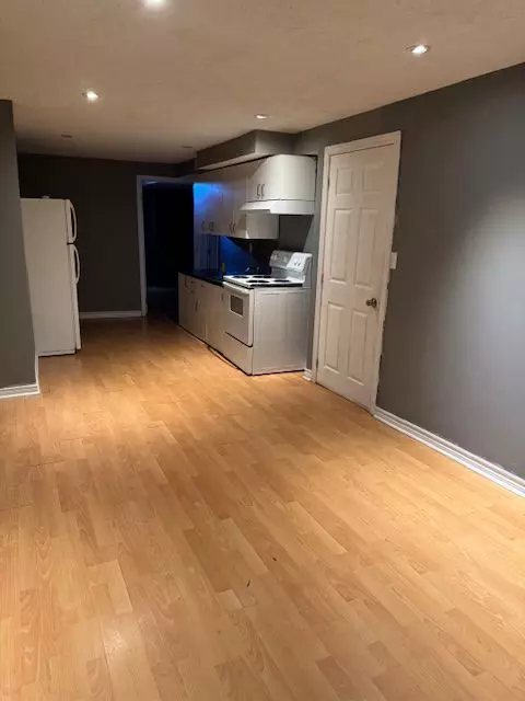 Mississauga, ON L5V 2P4,953 Sonoma CT #BSMT