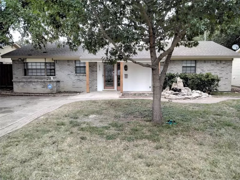2317 Meadow Dale, Irving, TX 75060