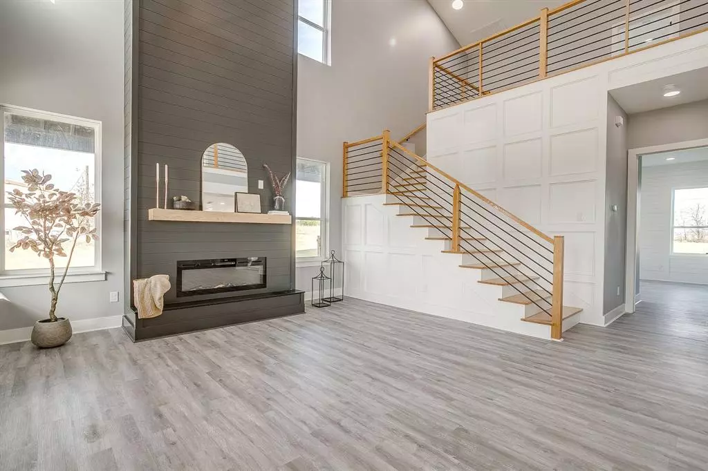 Joshua, TX 76058,9316 Granda Vista