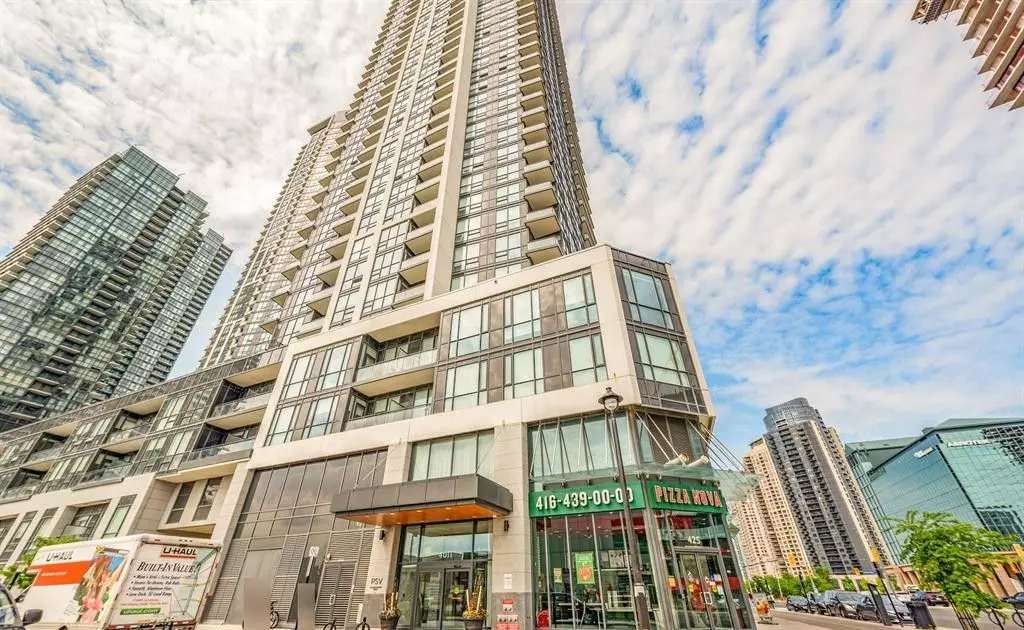 Mississauga, ON L5B 0G3,4011 Brickstone Mews #2910