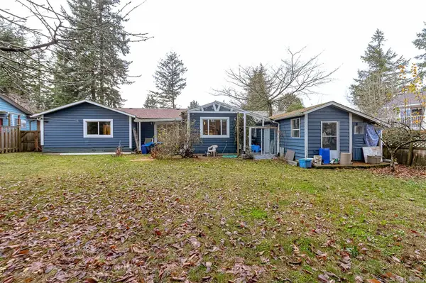 2118 Carmen Rd, Nanaimo, BC V9S 5N6