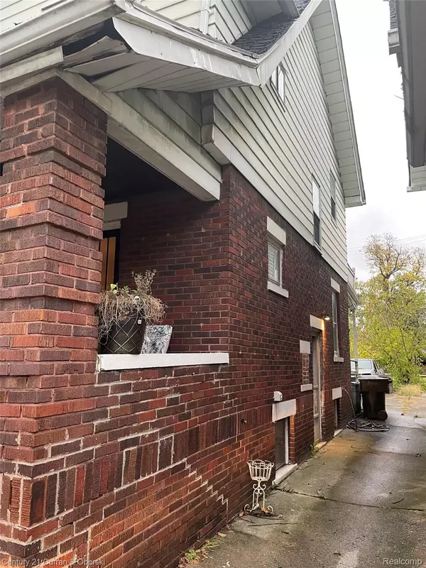 Detroit, MI 48206,2688 W Philadelphia ST W