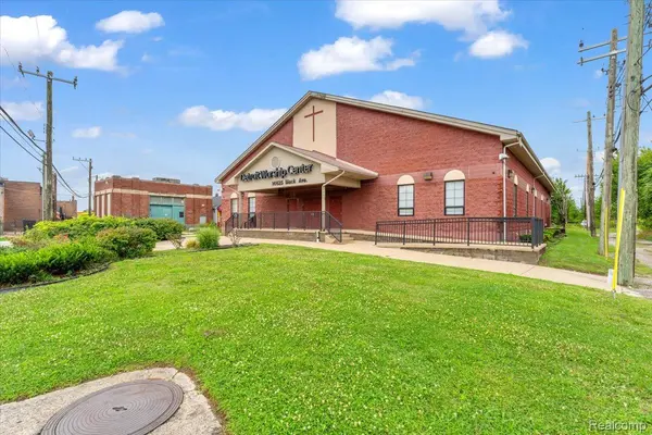 14625 Mack AVE, Detroit, MI 48215