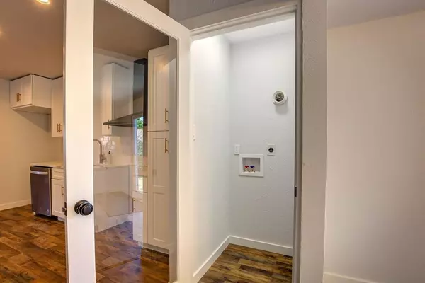 Denton, TX 76209,1620 White Oak Court