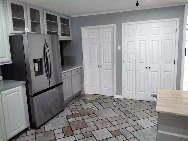 Irving, TX 75060,2317 Meadow Dale