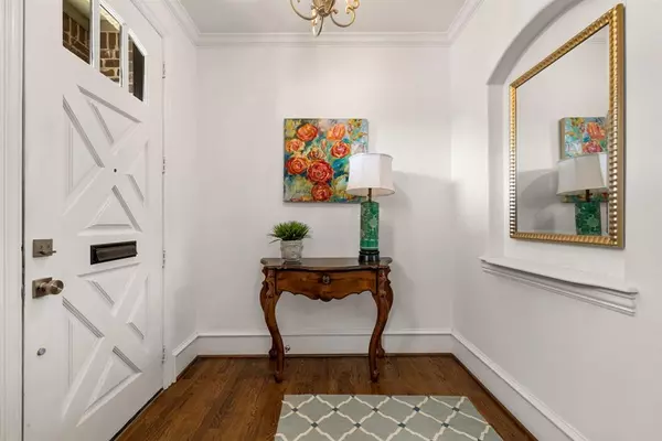 Dallas, TX 75219,4322 Throckmorton Street