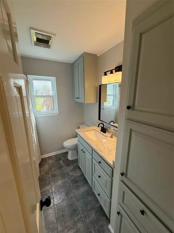 Burleson, TX 76028,721 NW Ann Lois Lane