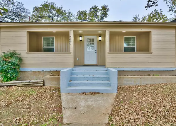 Bedford, TX 76021,2605 Coble Court