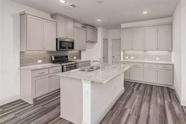 Allen, TX 75013,988 Emil Place