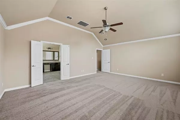 Irving, TX 75063,7116 isle Royal Lane