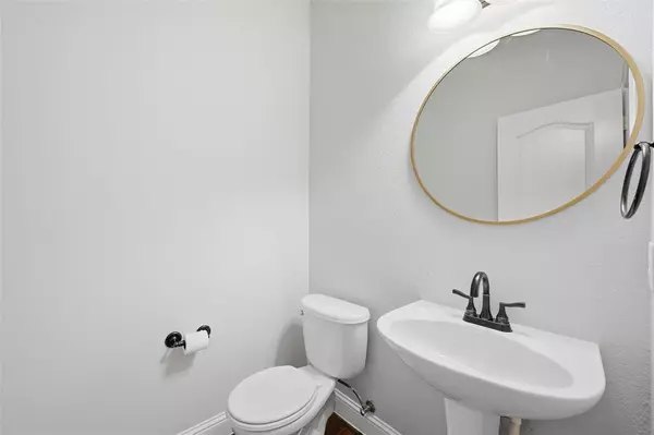 Denton, TX 76208,6284 Sun Ray Drive