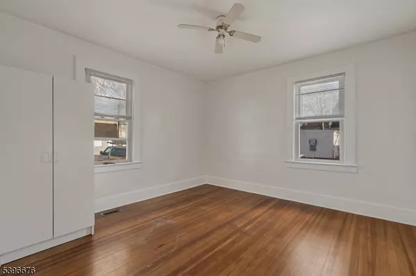 983 Colonial Ave, Union Twp., NJ 07083