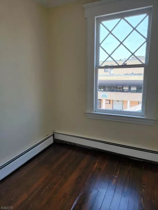 South Orange Village Twp., NJ 07079,70 Valley St