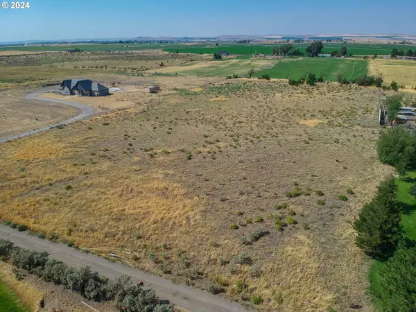 Hermiston, OR 97838,80793 RICH LN