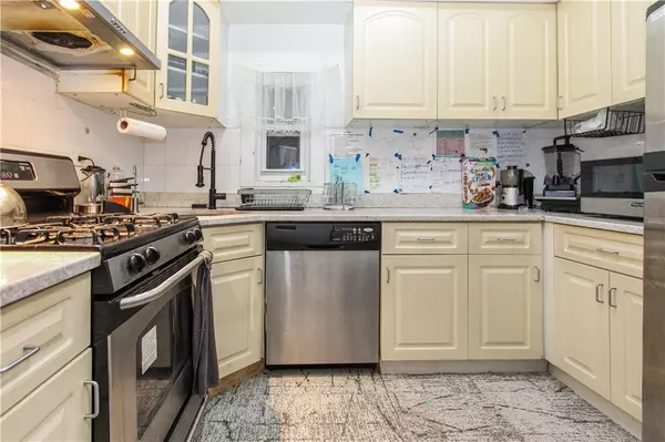 Brooklyn, NY 11229,1720 East 14th ST #4A