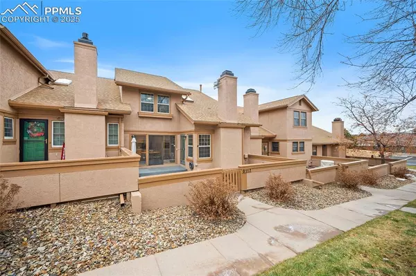 Colorado Springs, CO 80918,6117 Pine Hill DR