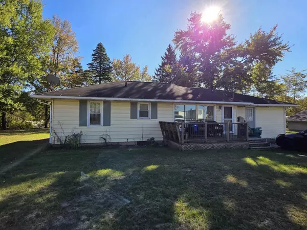 1110 Dewitt AVE, Niles, MI 49120