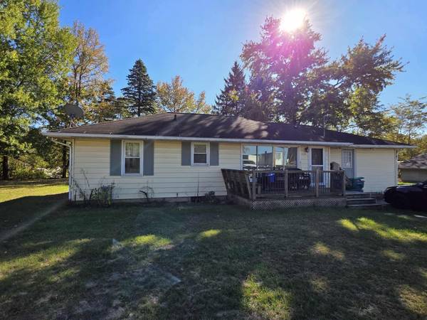 1110 Dewitt AVE, Niles, MI 49120