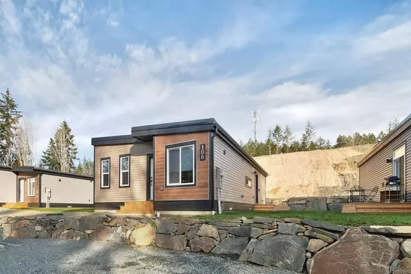 Chemainus, BC V0R 1K0,3499 Henry Rd #106