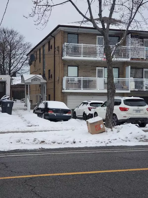 Toronto C06, ON M3H 5K2,234 Wilmington AVE ##1