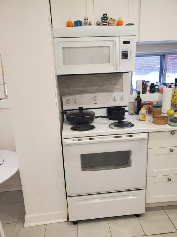 Toronto C06, ON M3H 5K2,234 Wilmington AVE ##1