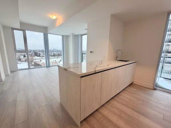 Toronto C07, ON M2M 0C6,5858 Yonge ST #906