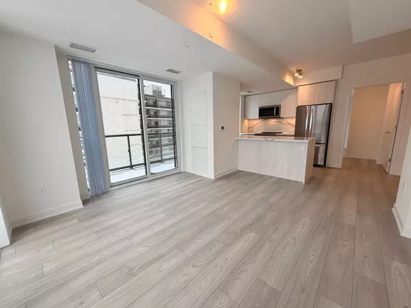 Toronto C07, ON M2M 0C6,5858 Yonge ST #906