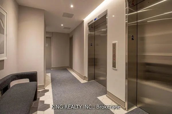 Toronto C10, ON M4P 0G2,1 Cardiff RD #402