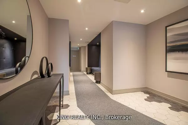 Toronto C10, ON M4P 0G2,1 Cardiff RD #402