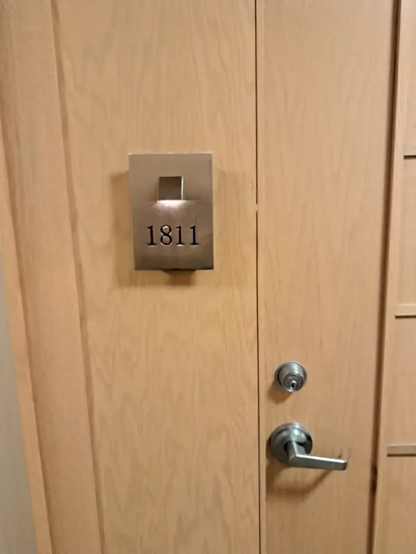 Toronto C07, ON M2N 0A3,509 Beecroft RD #1811