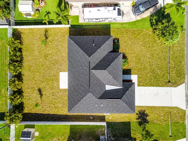 Port St Lucie, FL 34953,1014 SW Fisherman Ave