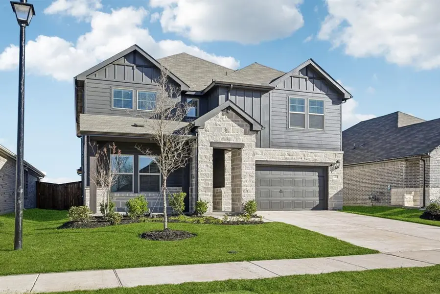 3401 Pat Mayse Drive, Farmersville, TX 75442