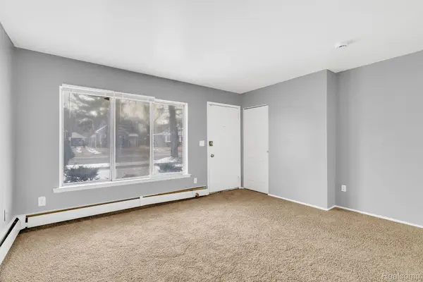 Detroit, MI 48224,4535 Cadieux RD ## 42 / 210